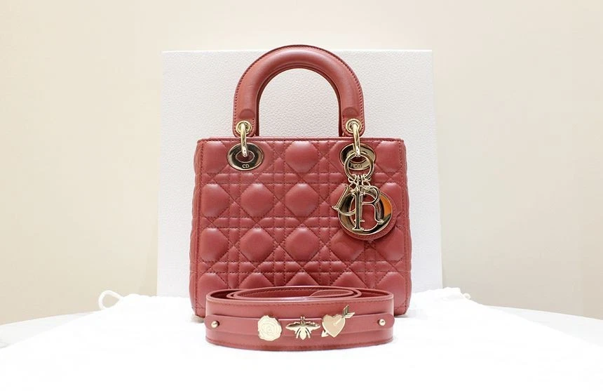 Petit sac fourre tout et bandoulière Dior Lady My ABC rouge M0538 A+ grade 118572717