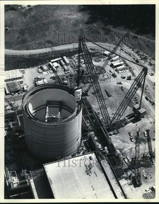 #ad 1981 Press Photo Pressure Vessel Installed at WA Power Nuclear Project at Satsop $24.99