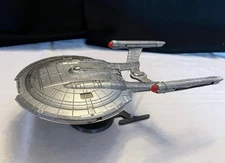 Star Trek ENTERPRISE NX-01 2005 Built Polar Lights Plastic Model