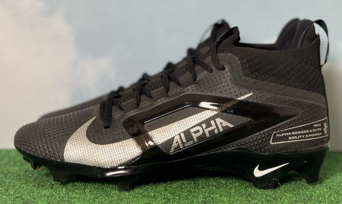 Nike Alpha Menace 4 Elite Men's Size 9 Black Football Cleats