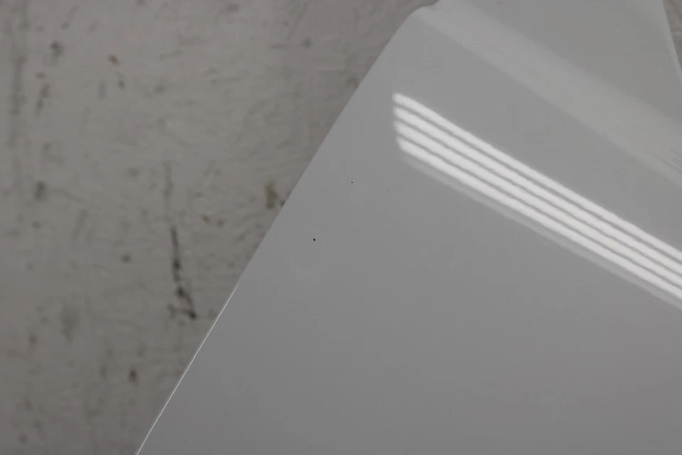 Jaguar XE 2017-2020 guardabarros derecho OEM **solo camioneta local** JG25 Foto 2 de 4