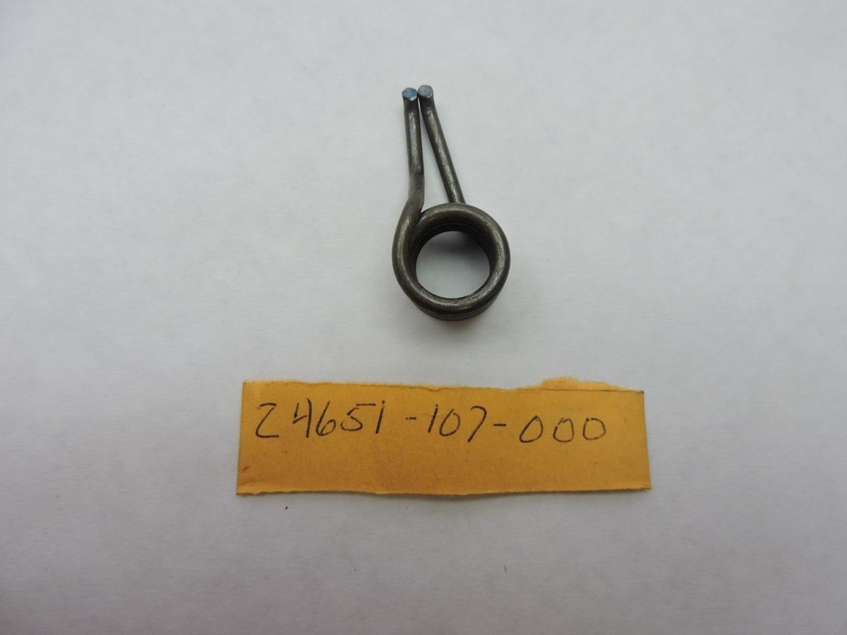 24651-107-000 NOS Honda Spring CB100 CB125S-1 CB250-1 CL100 S282L