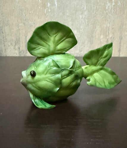 Enesco Home Grown Brussel Sprout Fish 2007 Retired - Picture 5 of 5