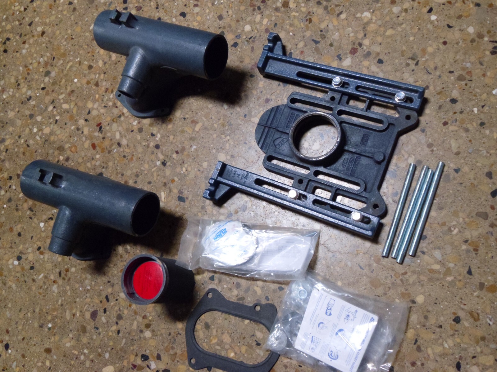 Zurn toilet carrier cast iron Z1203NL4 52NA81 water closet Wall mount