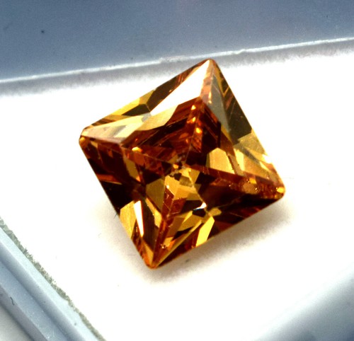 6.52 Ct Approx Natural Brown Zircon Radiant Cut Gemstone CGI Certified Cambodia - Picture 2 of 4