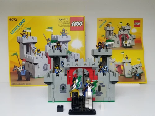 Vintage LEGO Set 6073 Knight's Castle 100% Complete w/ Box & Instructions