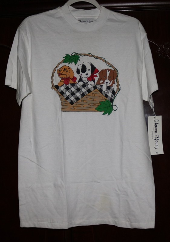 Women's Sharon Young Basket Full of Puppies Short Sleeve T-Shirt - Size M - NWT