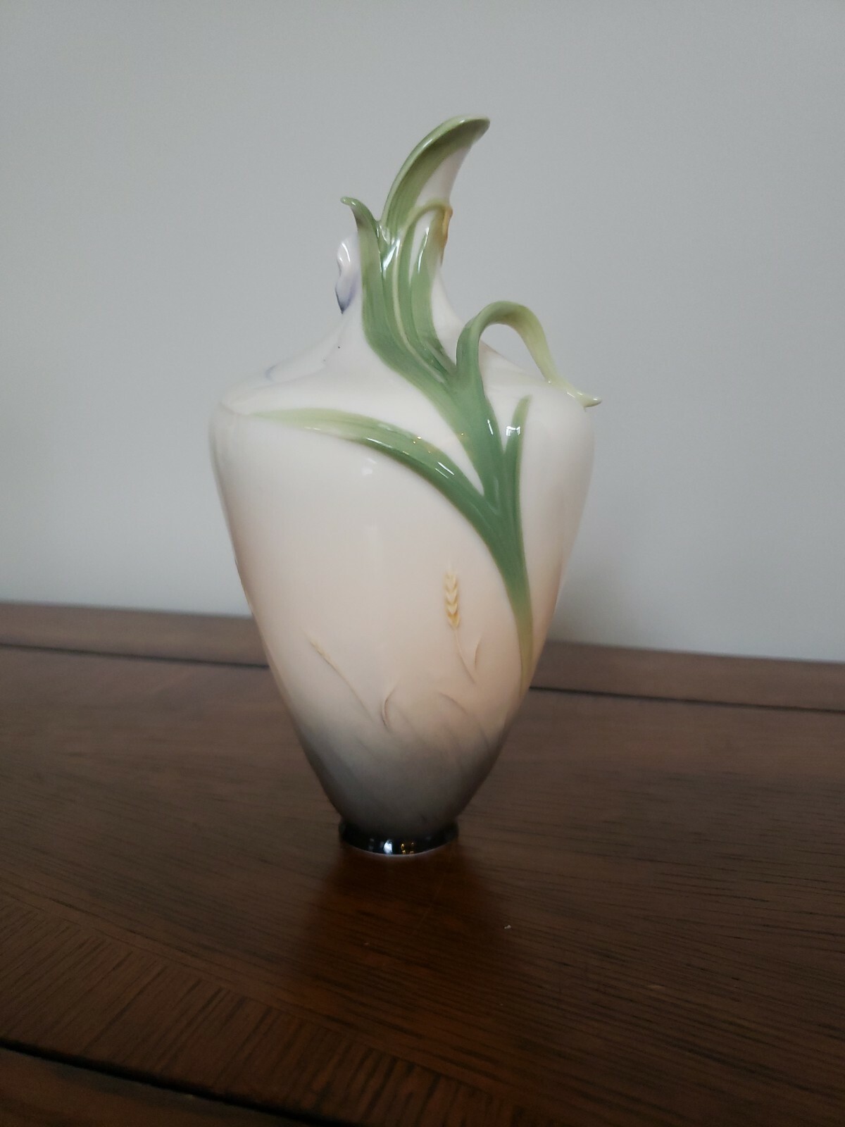 Picture 5 of 8