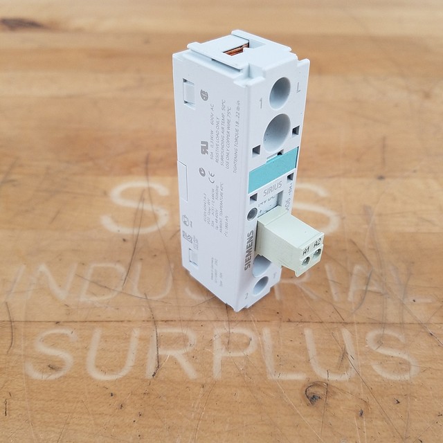 SIEM 3RF2150-1AA06 Halbleiterrelais 1-ph. 3RF2 50A 48-600V/2