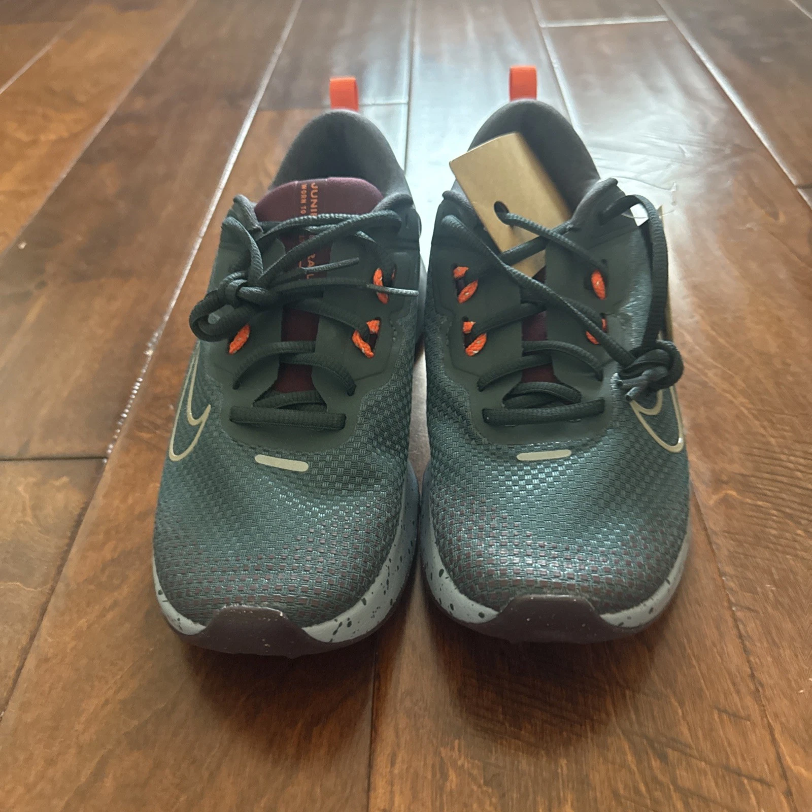 NIKE JUNIPER TRAIL GORETEX RUNNING SHOES