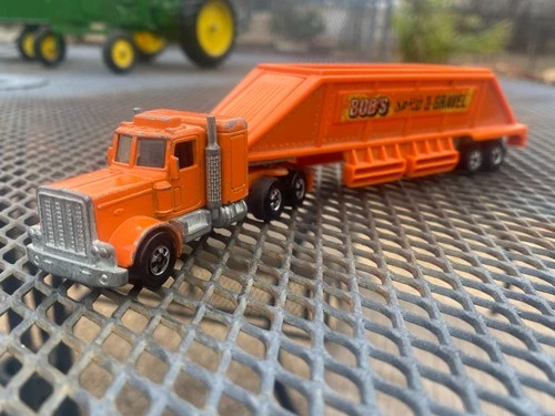Vintage Hot Wheels Steering Rigs Bob's Sand & Gravel Peterbilt Truck & Trailer