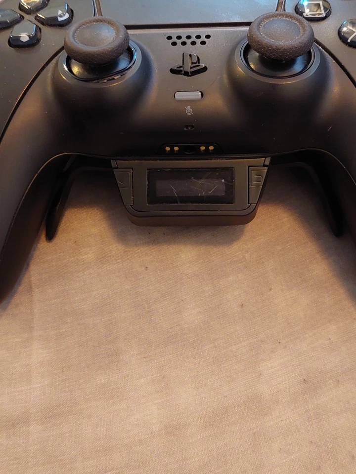 PS5 Besavior Modded Controller – LED - MACROS - MAPPING - BACK PADDLES [BLACK] - Image 4 of 4