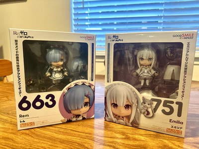 Nendoroid Rem #663 & Emilia #751 Bundle   Slightly used, Only Opened Once