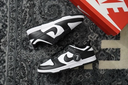 Nike Dunk Low Black White Panda - verfügbare Größen: EU 36 - 47.5 | NEU