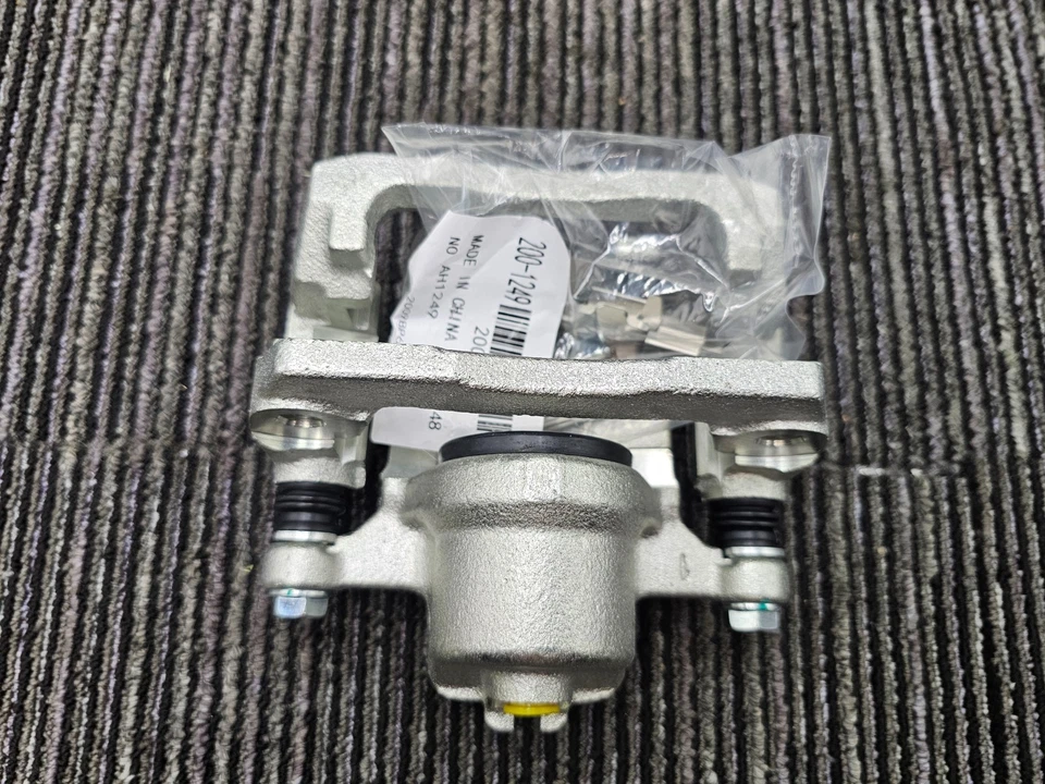 适用于马自达 CX-7 2.5L 2010-11 2012 18B5043 左后制动卡钳 18-B5043 — 第 2/4 张图片