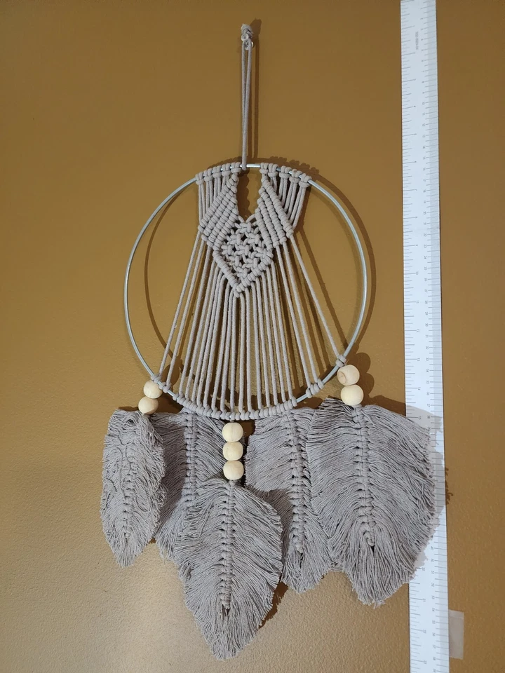 Macramé bohemio hecho a mano atrapasueños decoración colgante de pared H 27 x W 13 pulgadas Foto 3 de 4