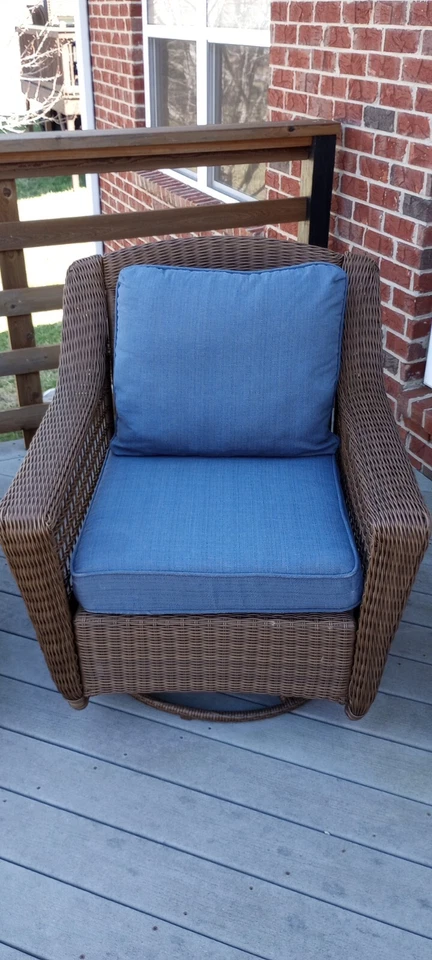 Juego de patio de mimbre de 3 piezas Hampton Bay Foto 3 de 4