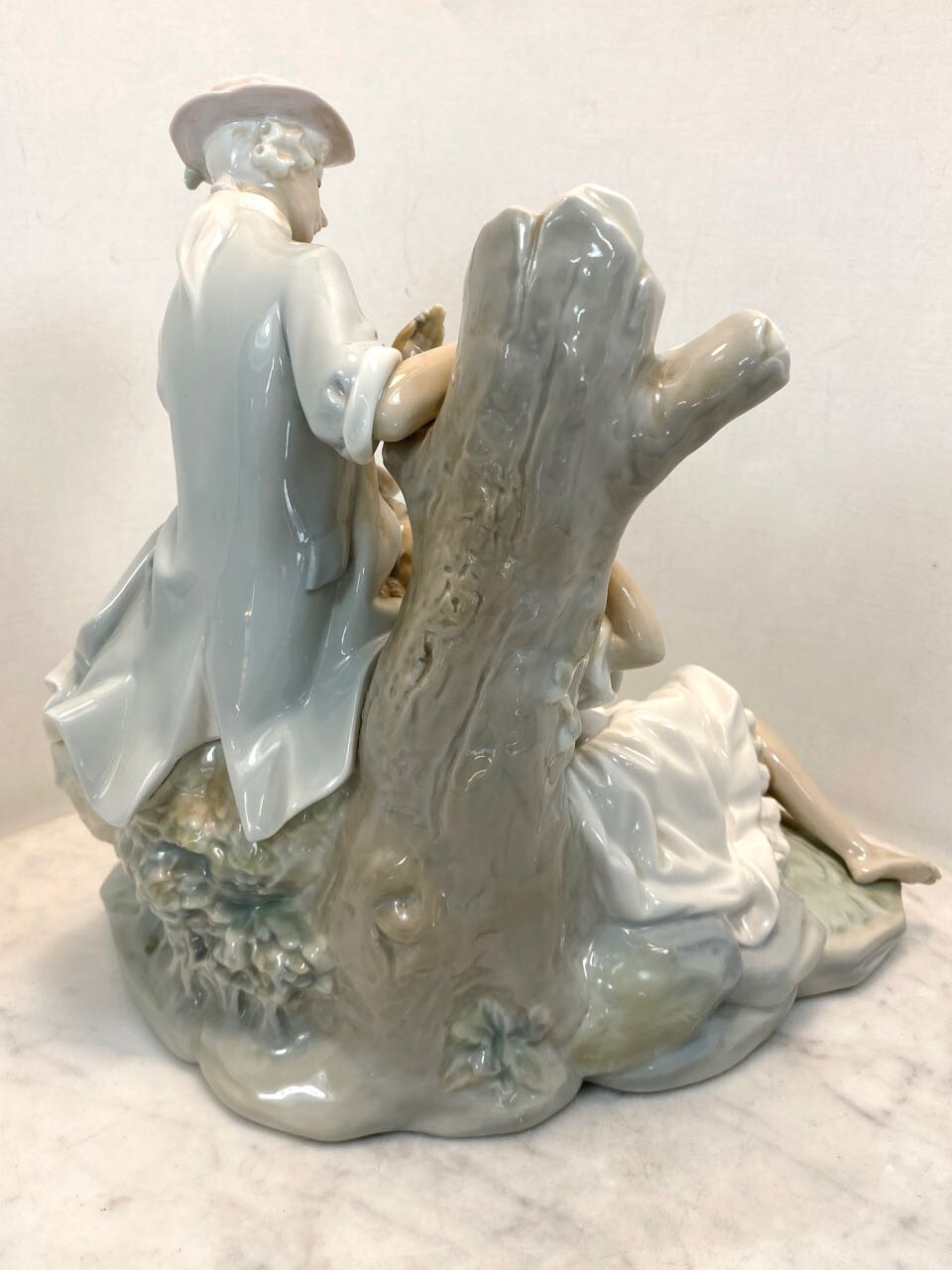 リヤドロ Lladro Romantic Pastoral Group 4662