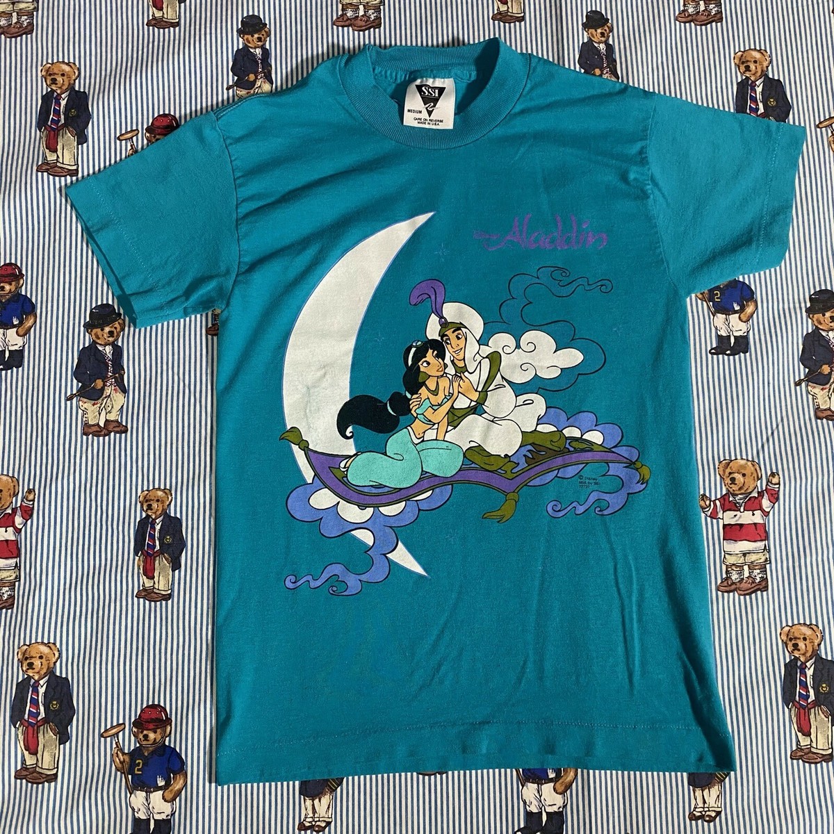 キッズ古着 vintage Disney Aladdin jasmine Tee