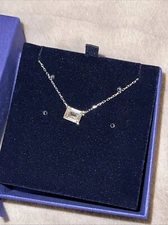 Authentic Swarovski Deluxe Crystal Simple Rectangle #5568014 BNWT SILVER TONED