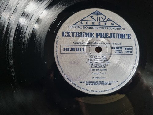 Jerry Goldsmith – Extreme Prejudice OST 1987 LP Silva Screen Records - Picture 7 of 7
