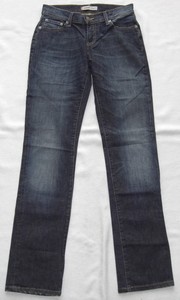 levis 10528 straight