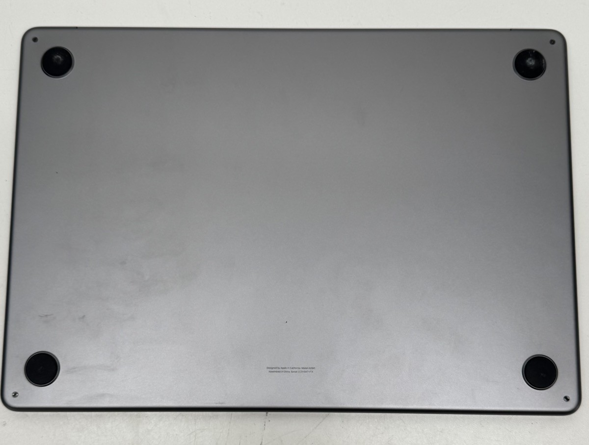 Apple MacBook Air 15.3'' M2 Chip 256GB SSD 16GB RAM Laptop