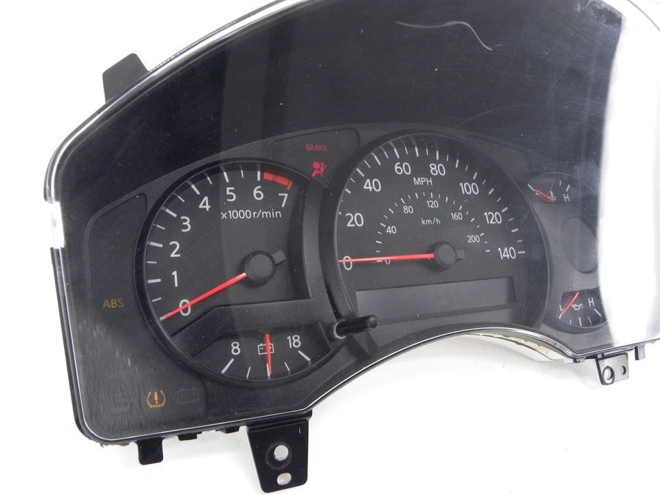 Cuadro de instrumentos velocímetro *259 k millas* para Nissan Titan SE XE 2006 Foto 4 de 4