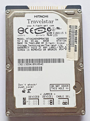 40 GB IDE Hitachi Travelstar HTS424040M9AT00 P-ATA 4200RPM 2MB 2.5'' Festplatte