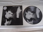 DAVID BOWIE -  'HEROES' COLLECTIBLE VINYL LP - NEAR MINT