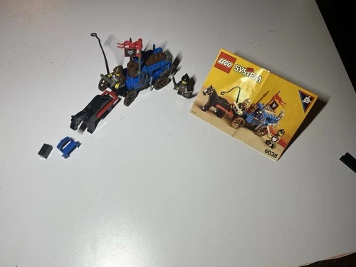 LEGO Wolfpack Renegades Castle 6038 Complete Boxed Set 47 Pieces 6-12