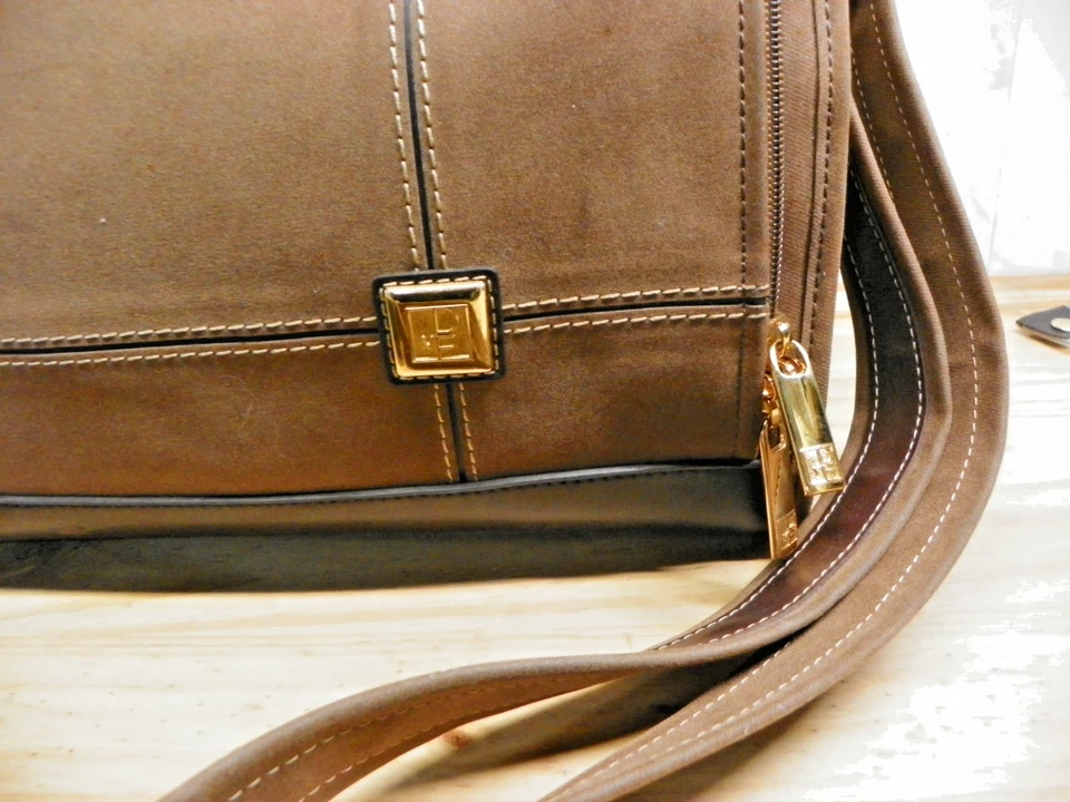 Bolso de viaje Diane Von Furstenberg marrón gamuza para llevar durante la noche fin de semana 13X11X10 Foto 2 de 4