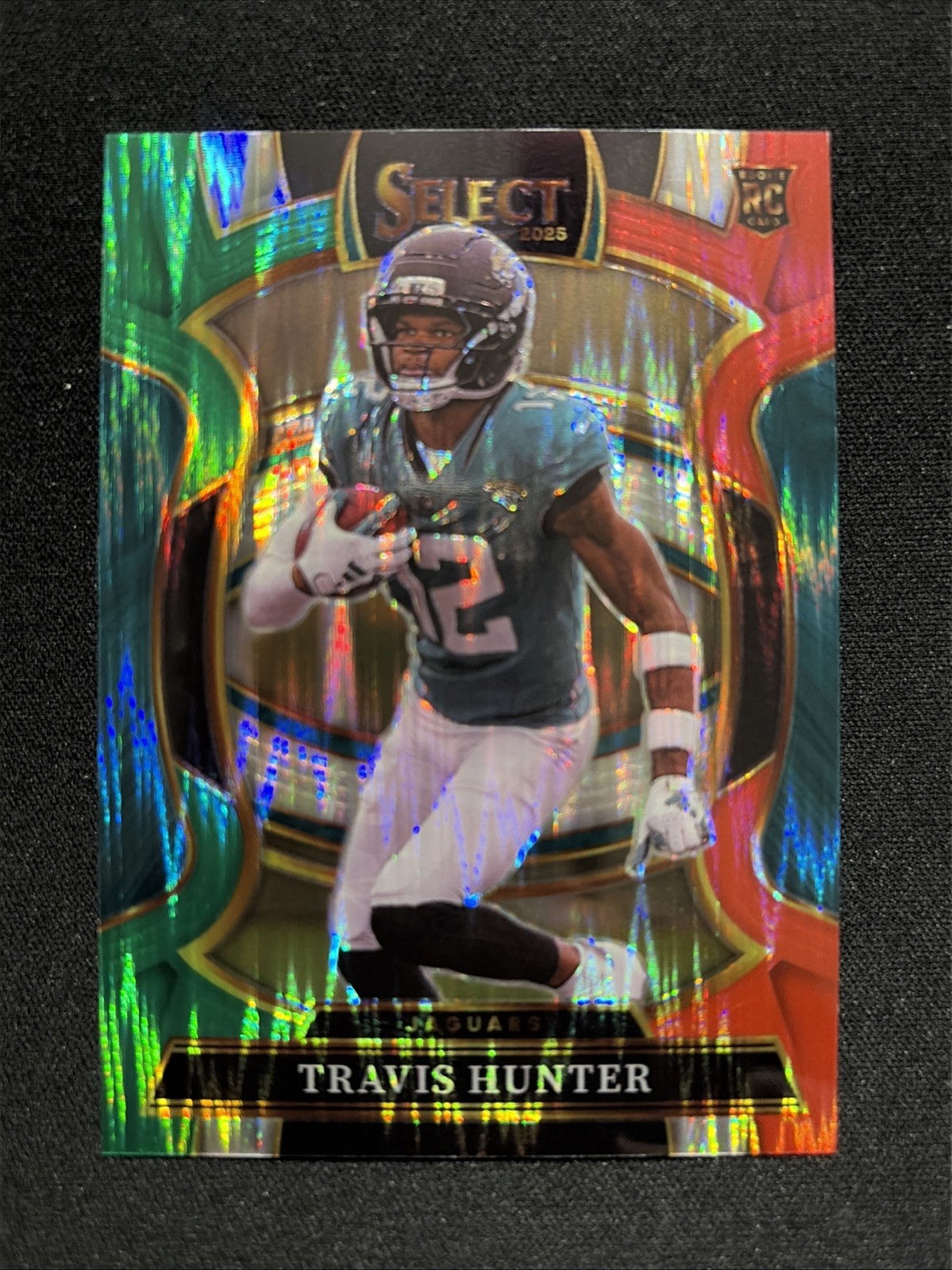 2025 Panini Select - Travis Hunter #28 Concourse Green & Red Shock Prizm (RC)