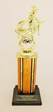 HALLOWEEN WICKED WITCH 13" TROPHY