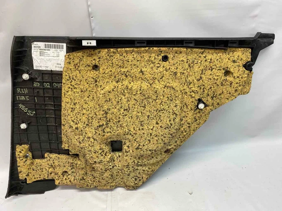 BMW 128I 2009 panel de moldura trasero izquierdo del lado del conductor OEM 299626901 LH Foto 4 de 4