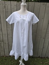 VINTAG NIGHTGOWN LIGHTWEIGHT Dots SUMMER Ruffle CAROLE SZ M Very Nice