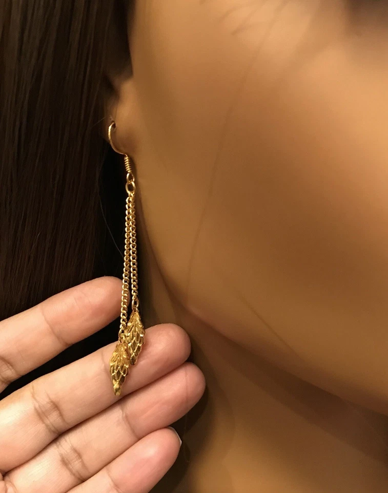 Pendientes colgantes, pendientes de borla de oro, pendientes colgantes rellenos de oro de 24k para mujer Foto 2 de 4