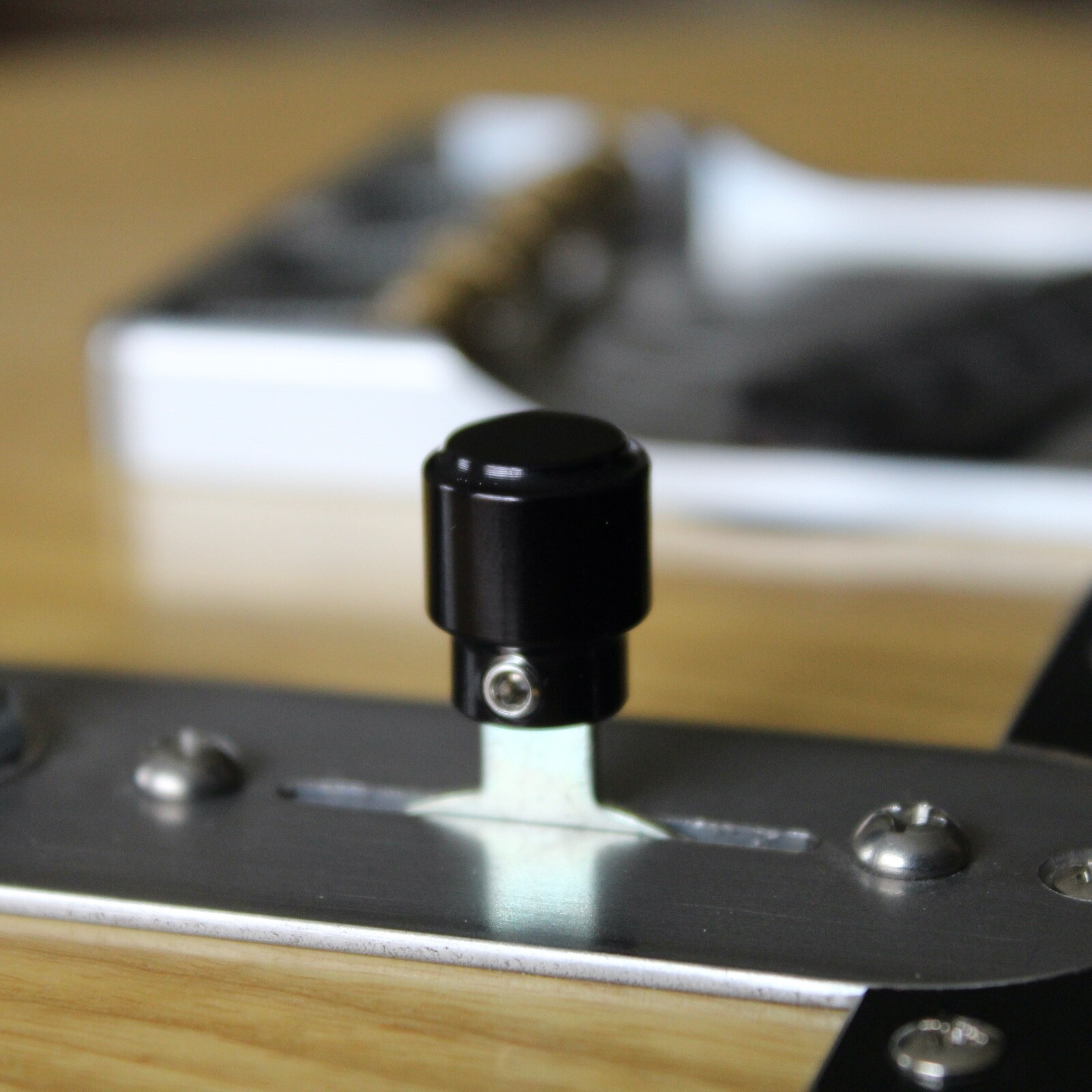 Telecaster style round switch tip, Jet Black