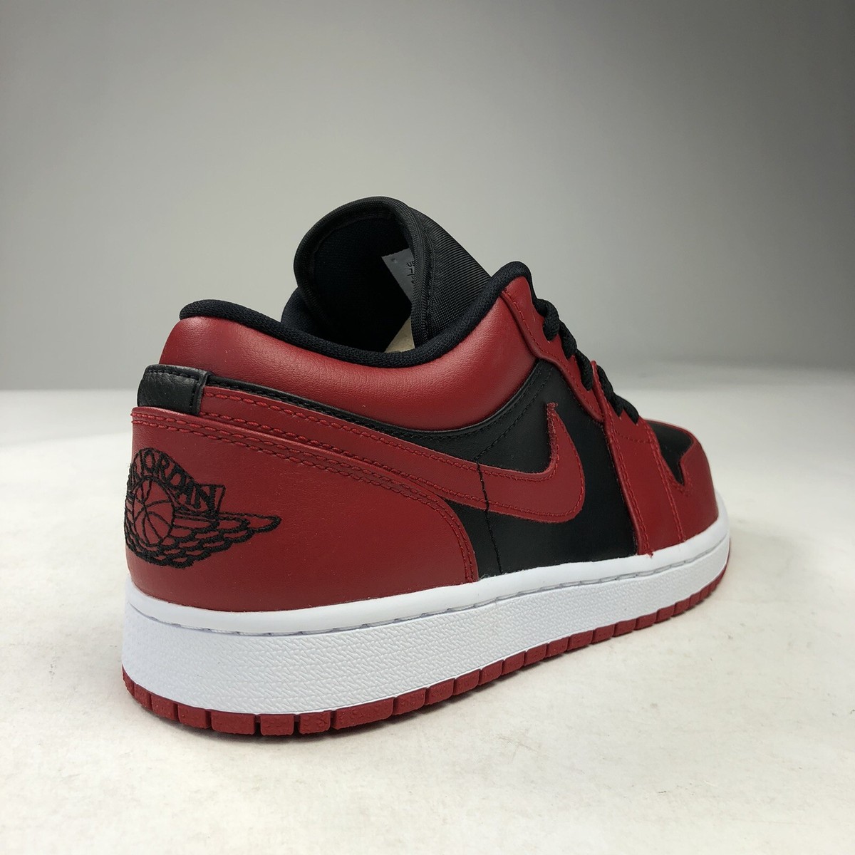 Nike Air Jordan 1 Low Shoes 9 Reverse Bred Black Red Mens New