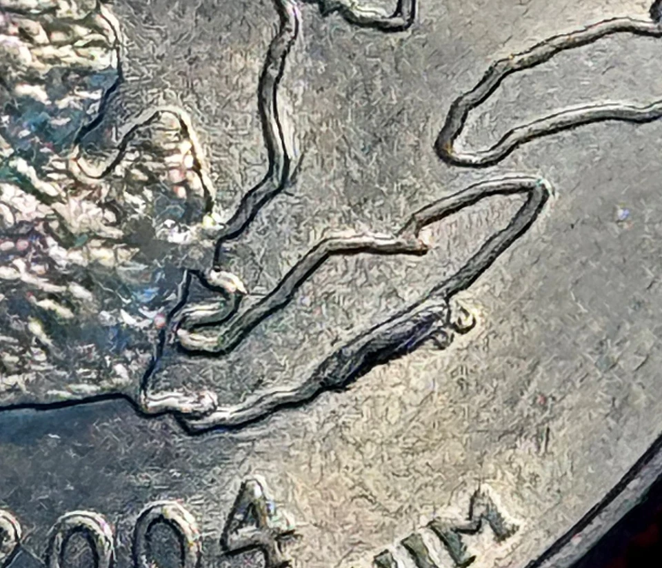 2004-P Die Chip Error on Lake Erie Michigan Quarter (1215) - Image 3 of 4