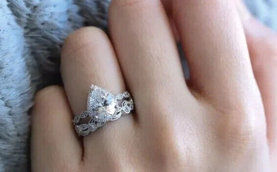 Conjunto de anel de noivado simulado de diamante corte pera 2,50 quilates ouro branco 14k tamanho 6,5 - Imagem 2 de 4