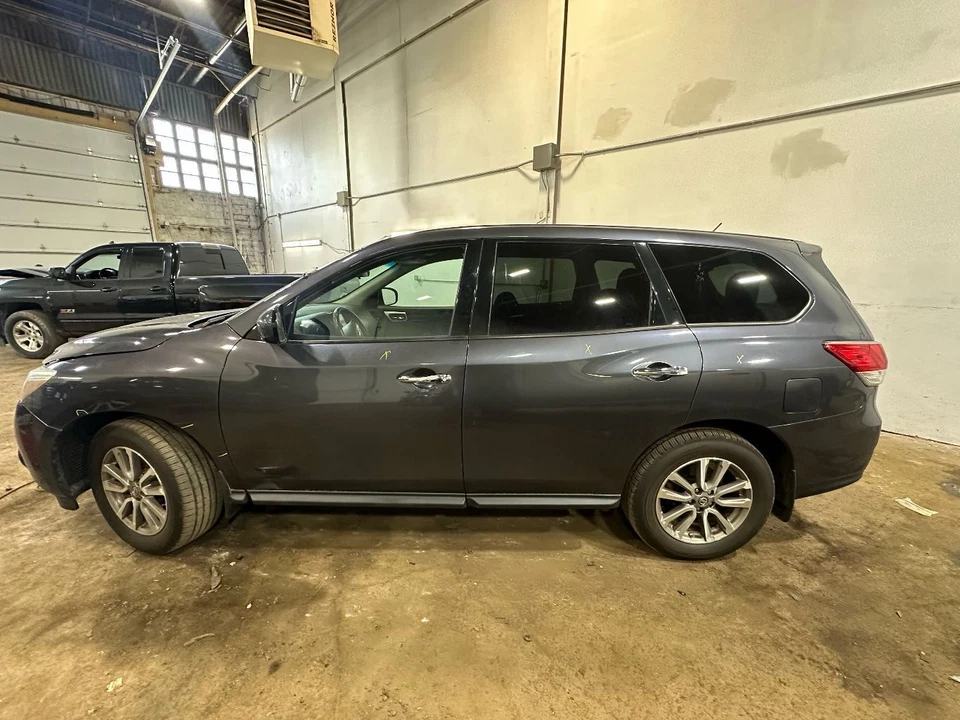 Bomba de dirección asistida usada se adapta a: Nissan Pathfinder 2014 electrónico-hidráulico 3,5 L Foto 4 de 4