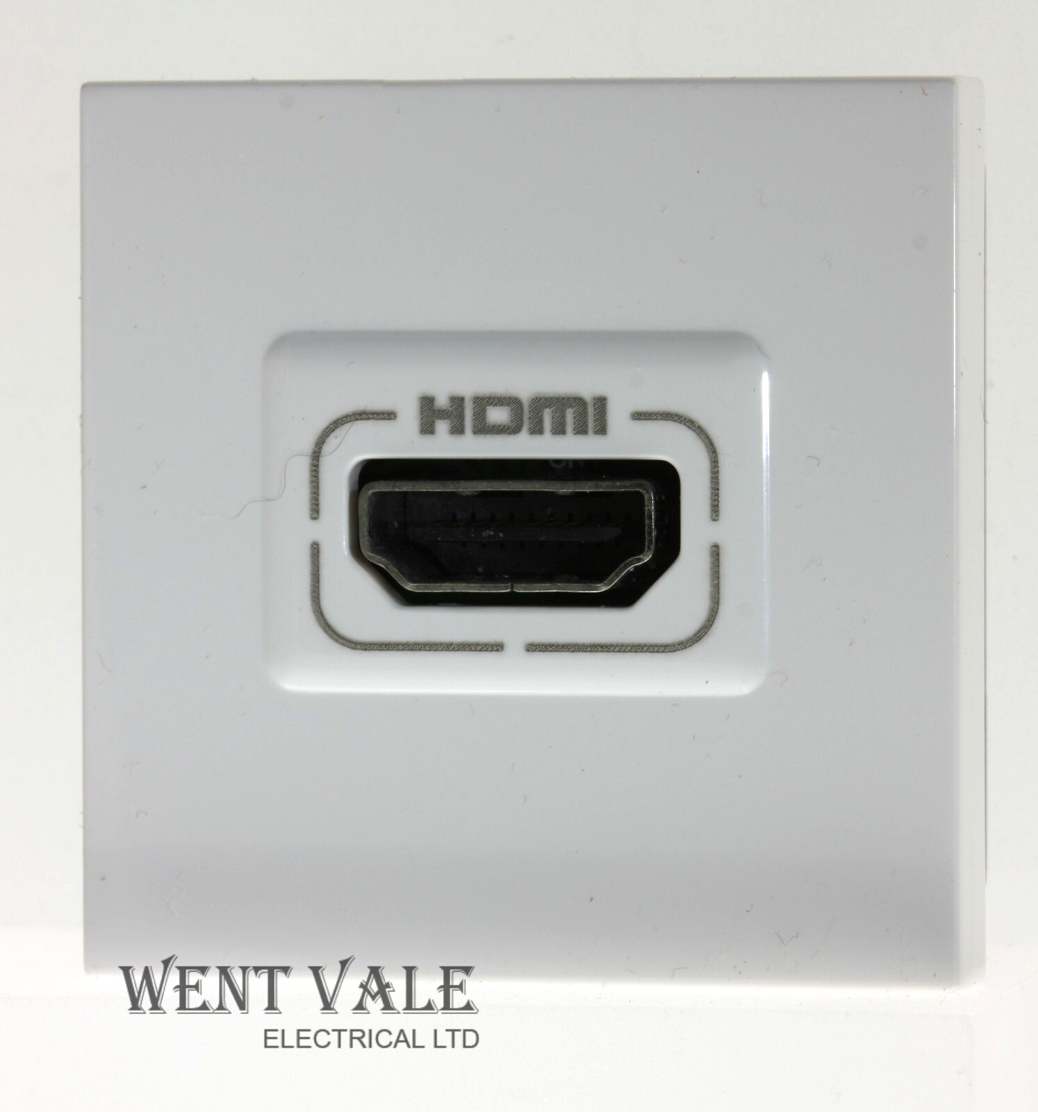Legrand Arteor  5722 81  High-Definition Multimedia Interface HDMI Socket Module