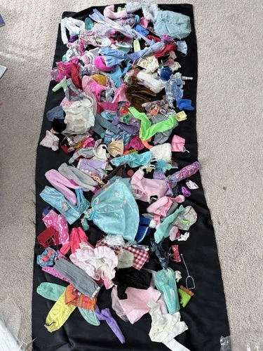 BIG LOT VTG barbie clothes & Accessories 80s, 90s, 2000s