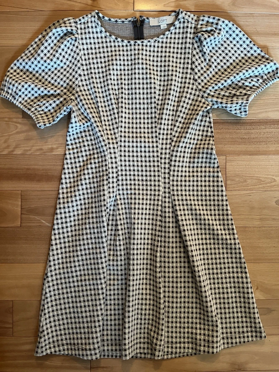forest green women's dress Presley Mesh Long Sleeve Midaxi Dress Forest Green | Wedding Guest Dress | Long Sleeve