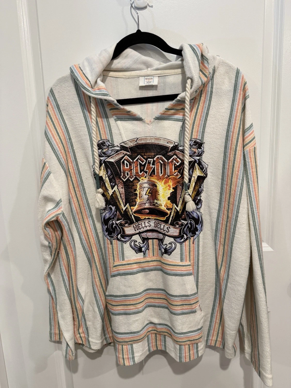 Bloom and Pop Pullover Hoodie Poncho Retro AC/DC Women’s Sz Large Pastel Stripes