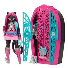 Monster High Skulltimate Secrets Hauntlywood Mysteries Doll Catty Noir Surprises