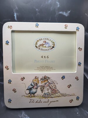 Brambly Hedge Bride and Groom picture frame New