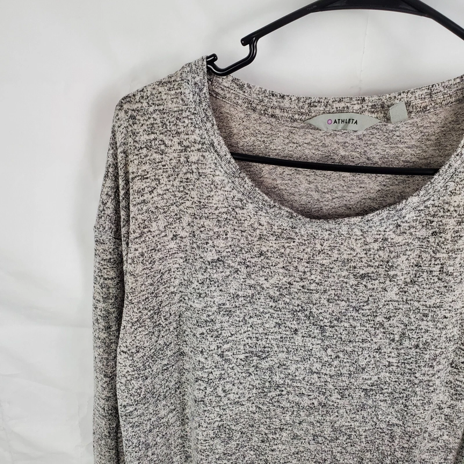 athleta luxe pose heather long sleeve active shirt