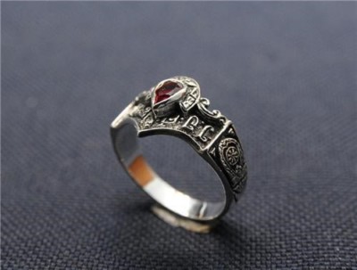 Best Fine Fashion Silber 925 Ring besetzt mit Rubin Zirkon! Geschenk Schmuck & Liebe